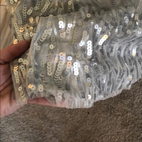 Silver sequin gown - Picture 2 of 7